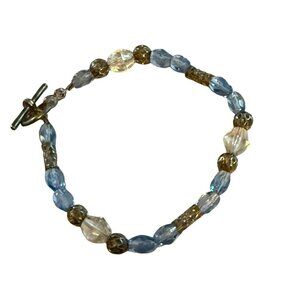 Handmade Beaded Womens Bracelet With Blue & Clear Beads 7 inches